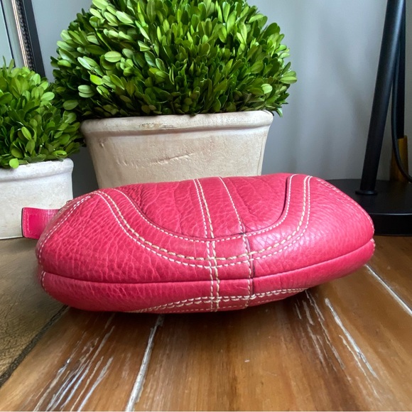 2006 Coach Soho Dylan Braided Strap in Bright Pink - Picture 10 of 17